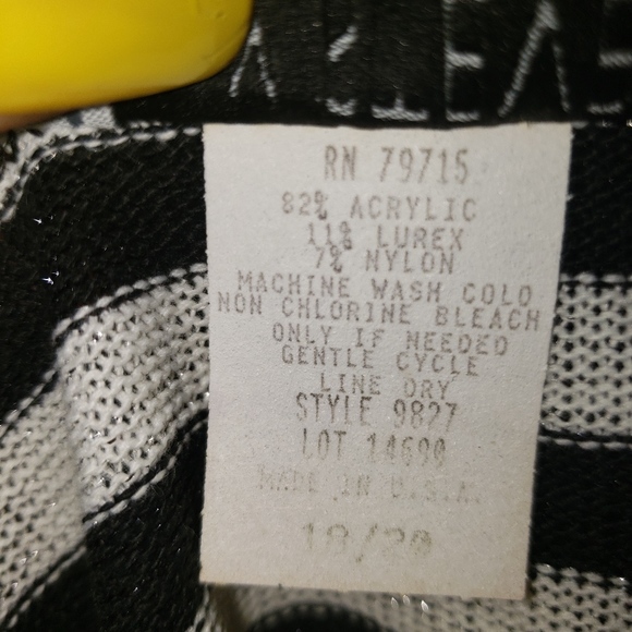 Tank - Picture 4 of 5